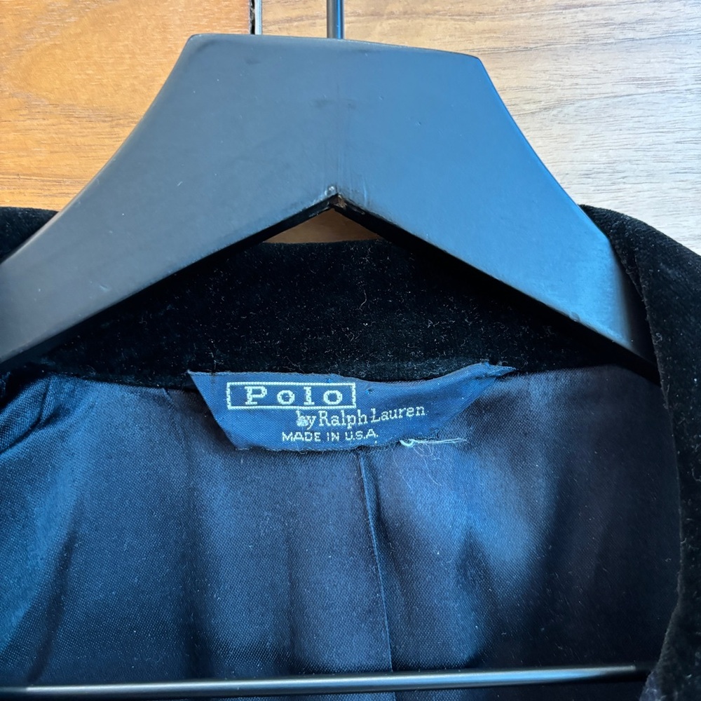 Vintage Polo By Ralph Lauren Men’s Wool Coat with velvet collar, Size L - Picture 4 of 16